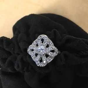 Paved stone cocktail ring